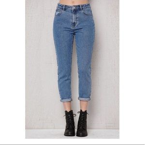 pacsun blue wash mom jeans